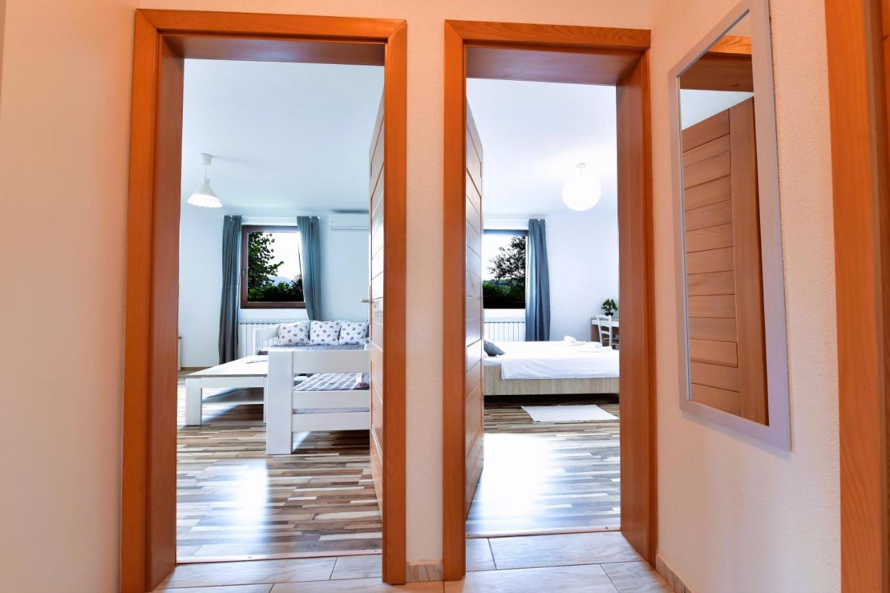 רקוביצה Holiday Home Ostrun מראה חיצוני תמונה