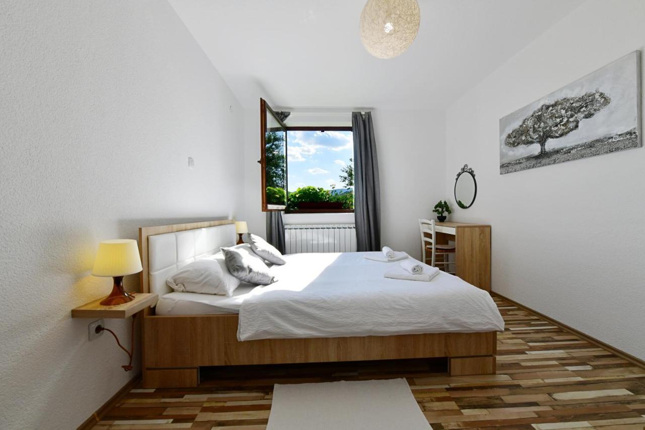 רקוביצה Holiday Home Ostrun מראה חיצוני תמונה