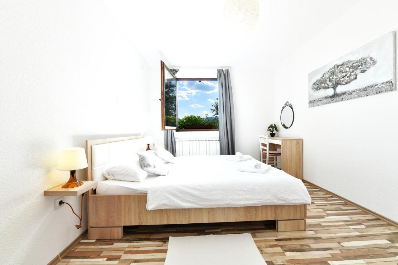 רקוביצה Holiday Home Ostrun מראה חיצוני תמונה